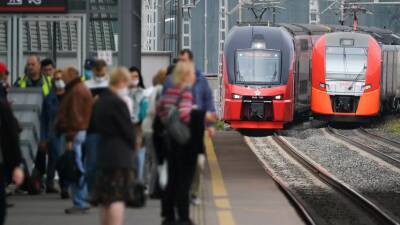 В РЖД заявили о готовности проверять QR-коды в поездах