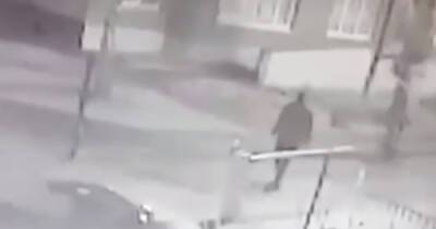 Пьяный москвич сломал шлагбаум и попал на видео