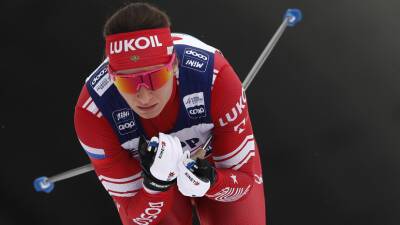 Лыжница Непряева выиграла гонку на 10 км на турнире в Финляндии