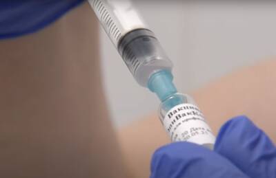 Вакцинация от Covid-19 при хронических заболеваниях: в МОЗ дали разъяснение