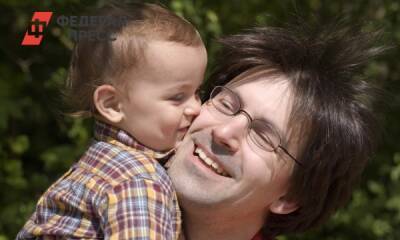 Милонов оценил новую меру поддержки отцам-одиночкам: «Больше полномочий»