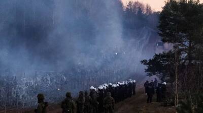 Белорусские силовики на границе с Польшей пытались «прорубить окно в Европу» (ВИДЕО)