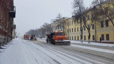 В Уфе на уборку улиц от снега 13 ноября вышли 191 единица техники и более 300 рабочих