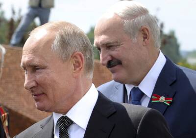Лукашенко просит у Путина «Искандеры» и заявляет о невозможности...