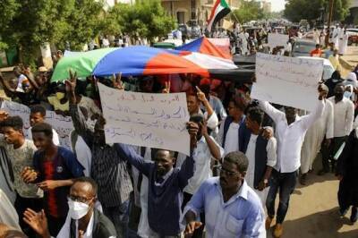 Абдель Фаттах Аль-Бурхан - Протестующие против переворота в Судане вышли на митинг - unn.com.ua - Украина - Киев - Судан