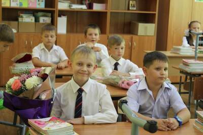 Школьники Башкирии с 15 ноября вернутся к очному режиму обучению