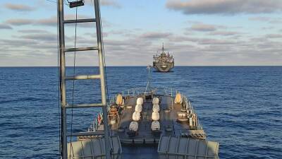 Украина показала кадры учений с кораблями США в Черном море