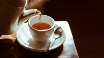 Горячий чай повышает риск развития рака пищевода