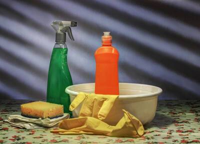 Чем очистить желтые пятна и ржавчину в ванне: три действенных способа