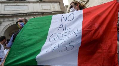 В Италии прошли акции протеста против ковид-сертификатов