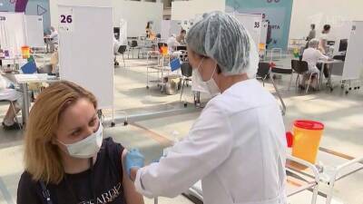 В России продлили розыгрыш призов среди вакцинированных от коронавируса