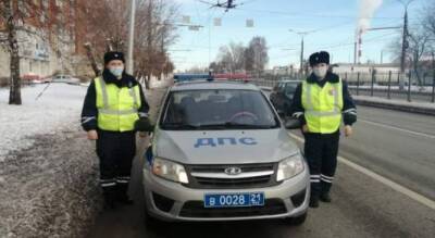 Чебоксарские полицейские спасли человека: "ДПС остановила встревоженная женщина"