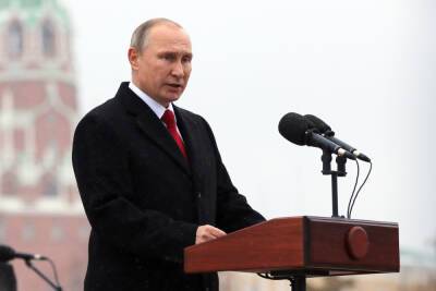 Путин объяснил возобновление полетов стратегической авиации России