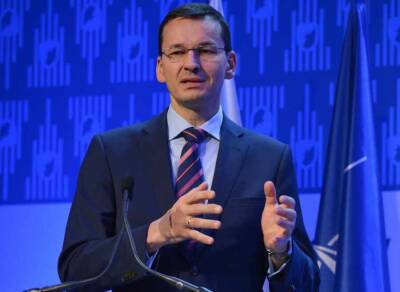 Польша призвала созвать совет НАТО из-за ситуации с мигрантами на границе