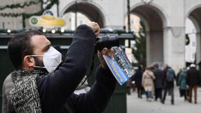 Впервые в мире: жесткий карантин для непривитых введут в Австрии