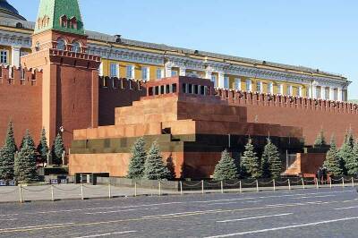 Зюганов поспорил с представителями РПЦ из-за захоронения Ленина
