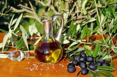 Турецкий диетолог: Оливковое масло защищает женщин от смертельной болезни