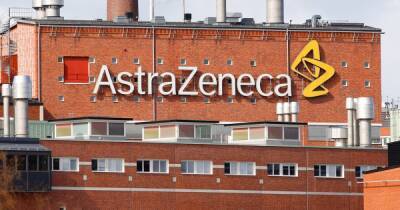 Убытки AstraZeneca составили более $1 млрд
