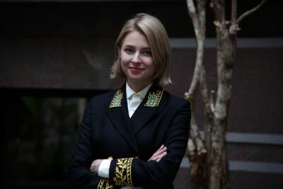 Поклонская поблагодарила Киев за интерес к своей персоне после угроз украинского депутата