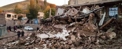 70 человек пострадали при землетрясении на юге Ирана