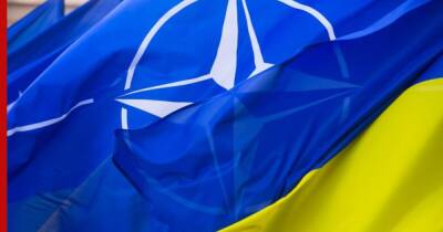 Генсек НАТО заявил о готовности альянса реагировать на ситуацию на границе РФ и Украины