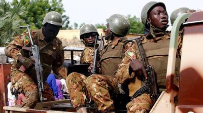 Четверо военных погибли при нападении боевиков в Мали