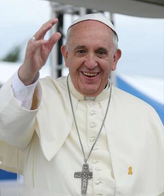 Папа Римский поблагодарил журналистов за помощь в раскрытии секс-скандалов