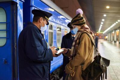 «Укрзализныця» сообщила о возможной задержке поездов – список