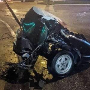 В Ровно в ДТП автомобиль разорвало пополам. Фото