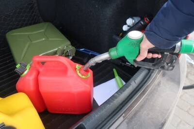 В Тверской области мужчина украл 139 литров бензина с АЗС
