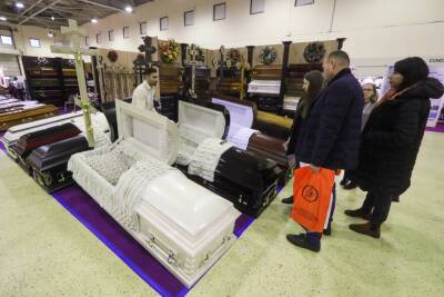 Глава ГБУ «Ритуал» назвал среднюю цену похорон в Москве