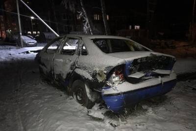 В Архангельске снова сожгли машину