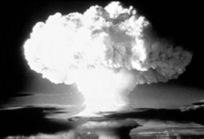 «Люди мгновенно испарились»: как на самом деле взрывается нейтронная бомба - Русская семерка