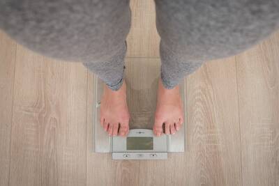 Диетолог Соломатина рассказала, как похудеть к Новому году