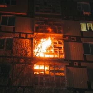 В Шевченковском районе Запорожья загорелся многоэтажный дом