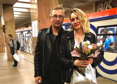 Основателя «Ногу свело!» с женой ночью обстреляли из пистолета в Москве