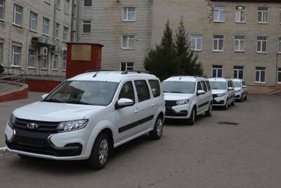 Тамбовская больница имени Архиепископа Луки получила четыре легковых автомобиля