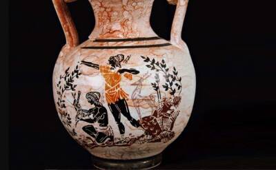 Археологи нашли в Марселе древнегреческие амфоры IV века до нашей эры