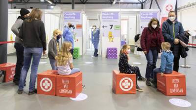 В Вене началась массовая вакцинация от COVID-19 детей в возрасте 5—11 лет