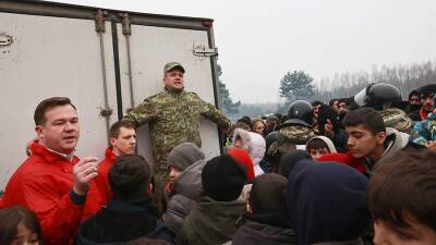 Генсек НАТО заявил об отслеживании ситуации на границе ЕС и Белоруссии