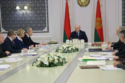 Тема недели: Александр Лукашенко встретился с рабочей группой по доработке проекта Конституции