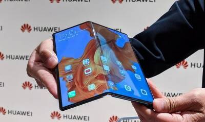 Под гнетом санкций Huawei отдает выпуск смартфонов на сторону. Под какими брендами они выйдут