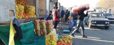 Торговцы с аксайских рынков покинули территорию гражданского авиазавода в Ростове