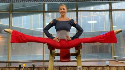 Представитель Волочковой удивилась новости о выселении балерины из отеля в Турции