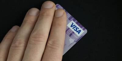 Visa отменит комиссии за переводы по номеру телефона