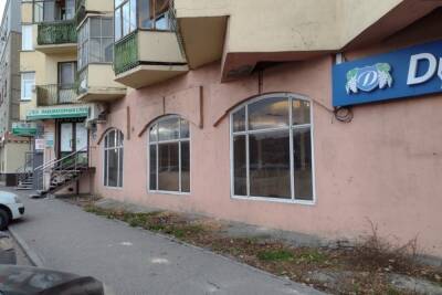 В Пензе продолжают освобождать здания от незаконной рекламы