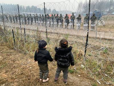 Политологи прокомментировали миграционный кризис в Европе