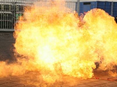 В Дзержинске водород загорелся факелом высотой до 2 метров