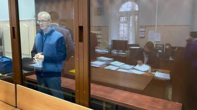 Суд продлил заключение под стражей Белозерцева до февраля 2022 года