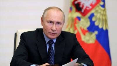 Путин решил оказать гуманитарную поддержу жителям Донбасса